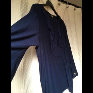 T- bags Lg rare blue ruffle shirt w/gold buttons